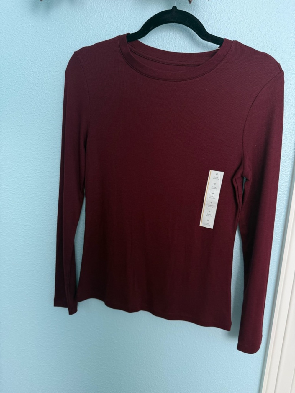 Women's Long Sleeve maroon
